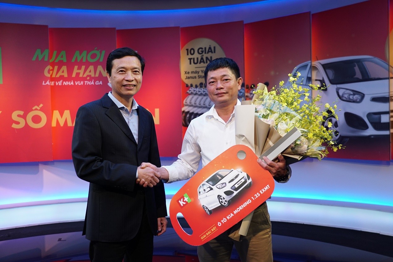 Trao giải đặc biệt oto